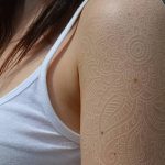 фото Белые тату от 19.02.2018 №014 - White Tattoo - tattoo-photo.ru
