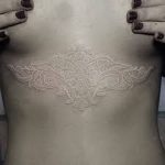фото Белые тату от 19.02.2018 №083 - White Tattoo - tattoo-photo.ru