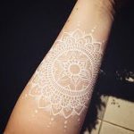 фото Белые тату от 19.02.2018 №090 - White Tattoo - tattoo-photo.ru
