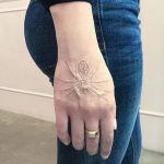 фото Белые тату от 19.02.2018 №103 - White Tattoo - tattoo-photo.ru