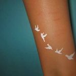 фото Белые тату от 19.02.2018 №113 - White Tattoo - tattoo-photo.ru
