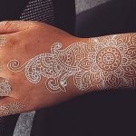фото Белые тату от 19.02.2018 №120 - White Tattoo - tattoo-photo.ru