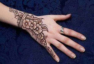 фото мехенди на руке от 10.03.2018 №029 - mehendi on hand - tattoo-photo.ru