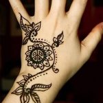 фото мехенди на руке от 10.03.2018 №048 - mehendi on hand - tattoo-photo.ru