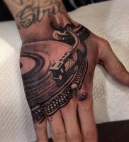 фото музыкальные тату от 08.03.2018 №111 — Musical Tattoos — tattoo-photo.ru