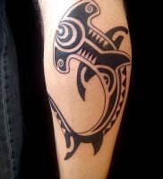 фото тату Акула молот от 23.01.2018 №001 — Tattoo Shark Hammer — tattoo-photo.ru