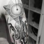 фото Абстрактные тату от 16.01.2018 №154 - Abstract tattoos - tattoo-photo.ru