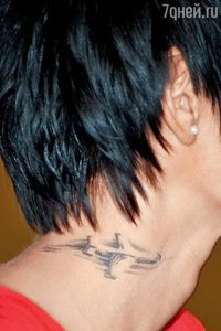 фото Тату Земфиры от 20.02.2018 №008 - Tattoos of Zemfira - tattoo-photo.ru