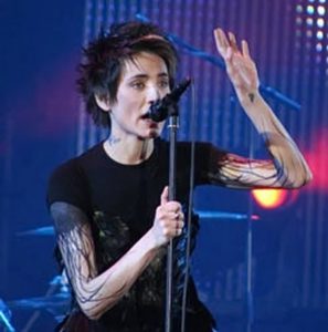 фото Тату Земфиры от 20.02.2018 №014 - Tattoos of Zemfira - tattoo-photo.ru