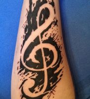 фото музыкальные тату от 08.03.2018 №115 — Musical Tattoos — tattoo-photo.ru