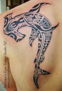 фото тату Акула молот от 23.01.2018 №010 - Tattoo Shark Hammer - tattoo-photo.ru