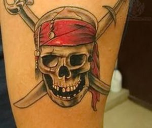 фото тату Веселый Роджер от 03.01.2018 №002 - tattoo Jolly Roger - tattoo-photo.ru