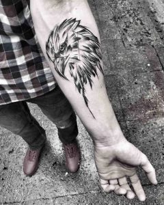 фото тату Орел от 10.03.2018 №005 - tattoo eagle - tattoo-photo.ru