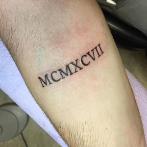 фото тату Римские цифры от 27.02.2018 №013 - tattoos Roman numerals - tattoo-photo.ru