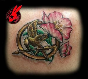 фото тату Сойка Пересмешница от 03.01.2018 №091 - Tattoo MOCKINGJAY - tattoo-photo.ru