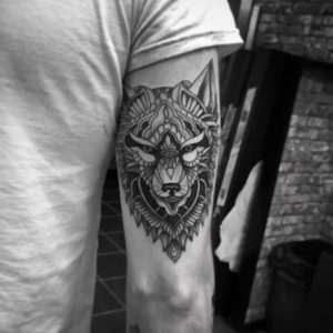 фото тату волк от 12.03.2018 №008 - tattoo wolf - tattoo-photo.ru