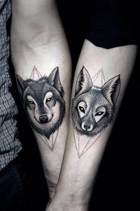 фото тату волк от 12.03.2018 №013 - tattoo wolf - tattoo-photo.ru