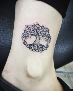 фото тату древо жизни от 09.01.2018 №076 - tattoo tree of life - tattoo-photo.ru