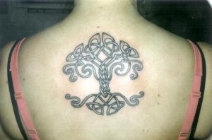 фото тату древо жизни от 09.01.2018 №106 - tattoo tree of life - tattoo-photo.ru