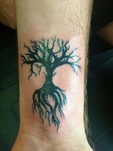 фото тату древо жизни от 09.01.2018 №108 - tattoo tree of life - tattoo-photo.ru