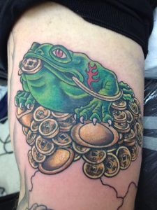 фото тату лягушка от 08.01.2018 №012 - tattoo frog - tattoo-photo.ru