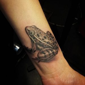 фото тату лягушка от 08.01.2018 №115 - tattoo frog - tattoo-photo.ru