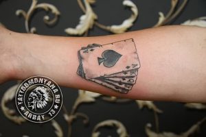 фото тату масть карт пики от 19.02.2018 №019 - tattoo suit cards peaks - tattoo-photo.ru