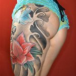 фото тату на ягодицах от 13.03.2018 №014 - tattoos on the buttocks - tattoo-photo.ru