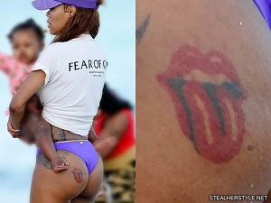 фото тату на ягодицах от 13.03.2018 №074 - tattoos on the buttocks - tattoo-photo.ru