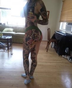 фото тату на ягодицах от 13.03.2018 №075 - tattoos on the buttocks - tattoo-photo.ru