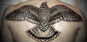 фото тату ястреб от 27.01.2018 №054 - tattoo hawk - tattoo-photo.ru