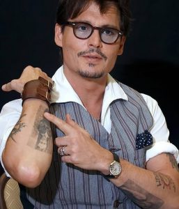 фото Тату Джонни Деппа от 15.04.2018 №007 - Tattoo Johnny Depp - tattoo-photo.ru