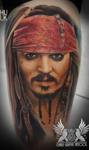 фото Тату Джонни Деппа от 15.04.2018 №041 - Tattoo Johnny Depp - tattoo-photo.ru