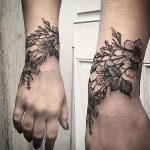фото Тату на кисти руки от 13.04.2018 №053 - Tattoo on the hand - tattoo-photo.ru