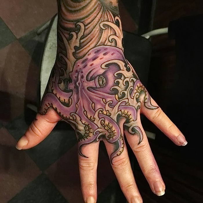 фото Тату на кисти руки от 13.04.2018 № 082 - Tattoo on the hand - tattoo-p...