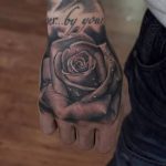 фото Тату на кисти руки от 13.04.2018 №090 - Tattoo on the hand - tattoo-photo.ru