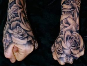 фото Тату на кисти руки от 13.04.2018 №100 - Tattoo on the hand - tattoo-photo.ru