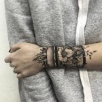 фото Тату на кисти руки от 13.04.2018 №157 - Tattoo on the hand - tattoo-photo.ru