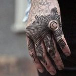 фото Тату на кисти руки от 13.04.2018 №174 - Tattoo on the hand - tattoo-photo.ru