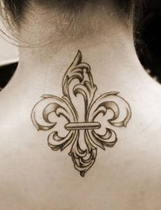 фото тату королевская лилия от 08.04.2018 №003 - tattoo royal lily - tattoo-photo.ru