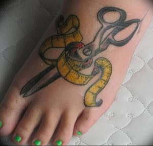 фото тату ножницы от 27.03.2018 №087 - tattoo scissors - tattoo-photo.ru