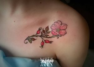 фото тату шиповник от 13.04.2018 №016 - Tattoo rosehip - tattoo-photo.ru