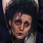 фото Тату Джонни Деппа от 15.04.2018 №022 - Tattoo Johnny Depp - tattoo-photo.ru