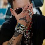 фото Тату Джонни Деппа от 15.04.2018 №025 - Tattoo Johnny Depp - tattoo-photo.ru