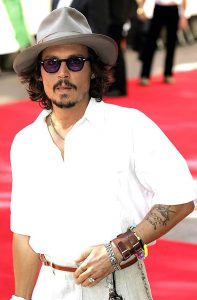 фото Тату Джонни Деппа от 15.04.2018 №026 - Tattoo Johnny Depp - tattoo-photo.ru