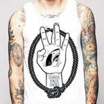 фото Тату Джонни Деппа от 15.04.2018 №070 - Tattoo Johnny Depp - tattoo-photo.ru