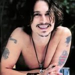 фото Тату Джонни Деппа от 15.04.2018 №074 - Tattoo Johnny Depp - tattoo-photo.ru
