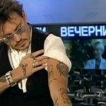 фото Тату Джонни Деппа от 15.04.2018 №084 - Tattoo Johnny Depp - tattoo-photo.ru