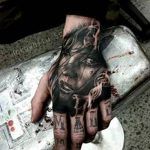 фото Тату на кисти руки от 13.04.2018 №004 - Tattoo on the hand - tattoo-photo.ru