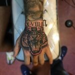 фото Тату на кисти руки от 13.04.2018 №020 - Tattoo on the hand - tattoo-photo.ru